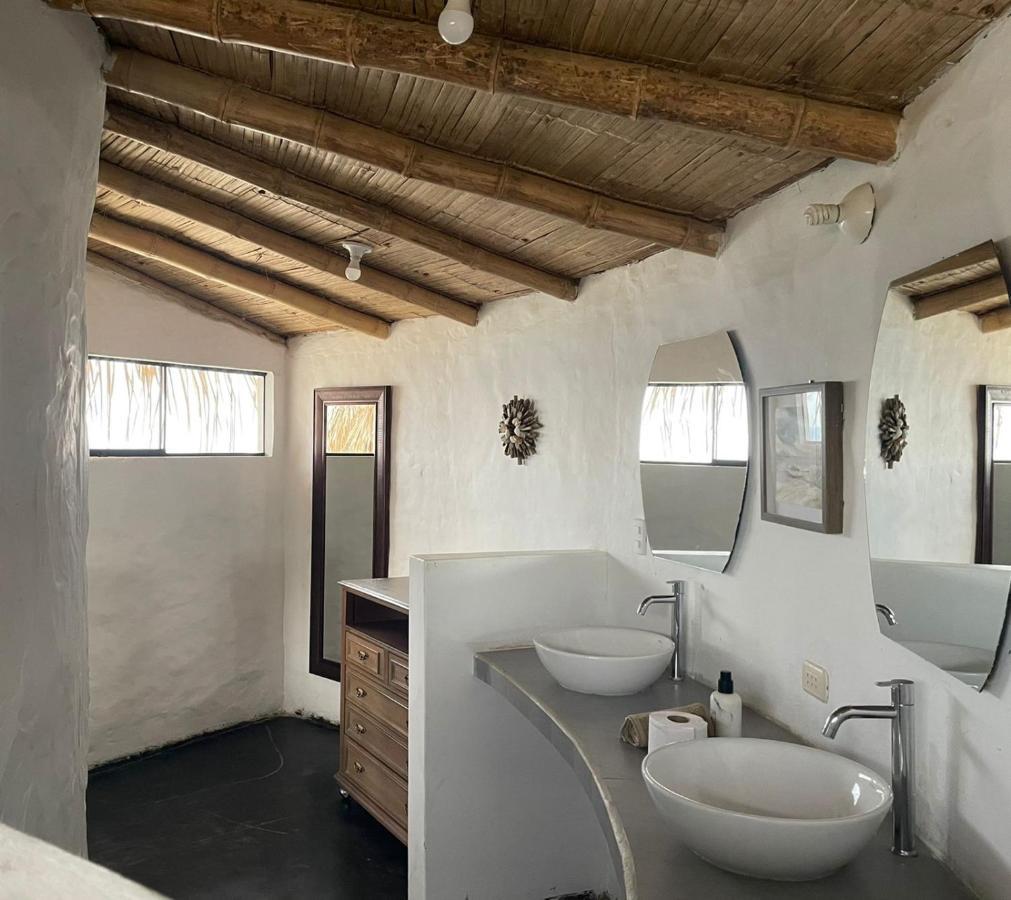 Marina Bungalows Los Organos Luaran gambar