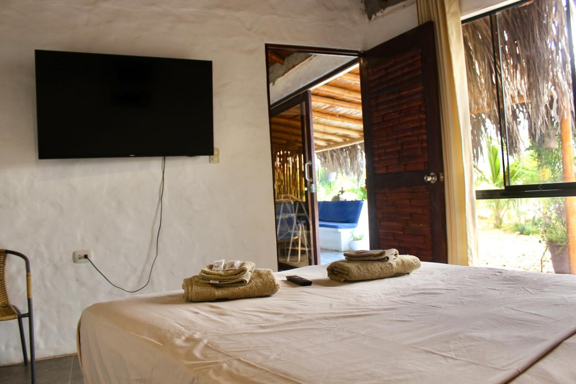 Marina Bungalows Los Organos Luaran gambar